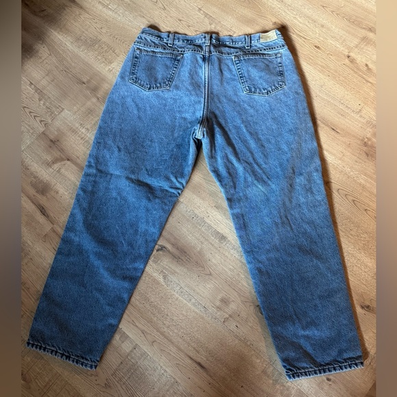 L.L. Bean Men's Relaxed Fit Red Flannel Lined Blue Jeans 42x30 - Picture 5 of 6